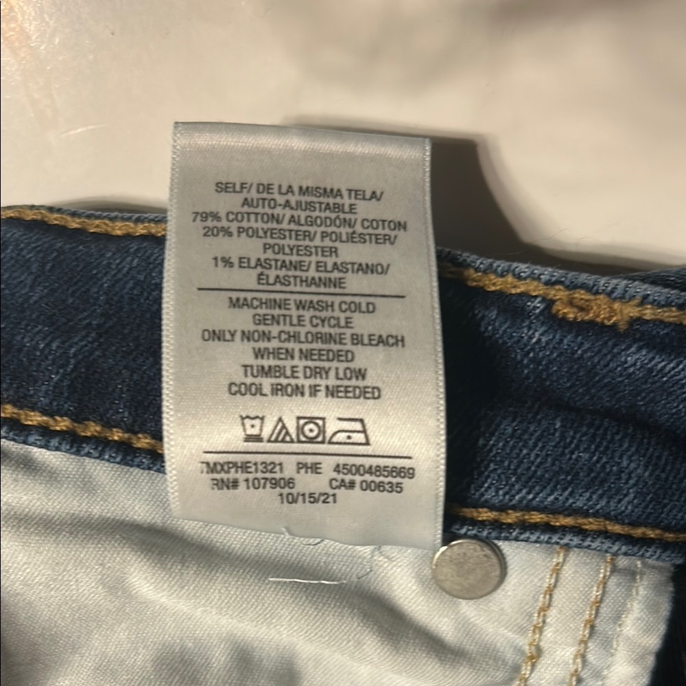 Hudson Rosie Wide Leg Crop Jeans - Picture 6 of 7
